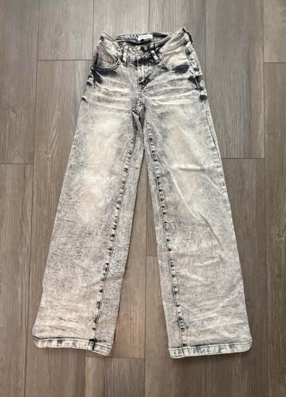 Fire & Rain Light Grey Acid Wash Super Skinny Jeans